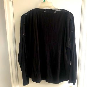 Comfy black long sleeve shirt